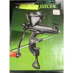 MANUAL JUICER
