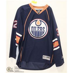 REEBOK OFFICIALLY LICENSED OILERS JERSEY SIZE L