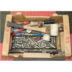 LARGE ESTATE FLAT OF TOOLS INCL TORQUE WRENCH,