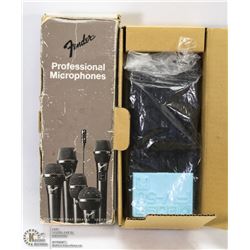 FLAT W/FENDER PROFESSIONAL MICROPHONE