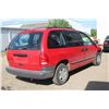 Image 4 : ESTATE! 1998 DODGE CARAVAN MINI VAN