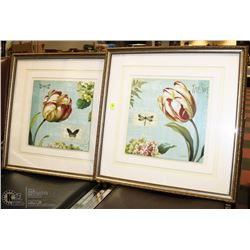 PAIR OF FRAMED FLORAL PICTURES