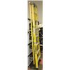8' ALUMINUM AND FIBREGLASS LADDER