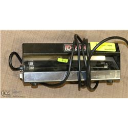 COUNTERFEIT BILL DETECTOR