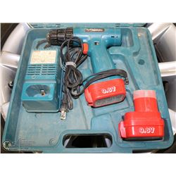 MAKITA 9.6 VOLT CORDLESS DRILL. TOOLS