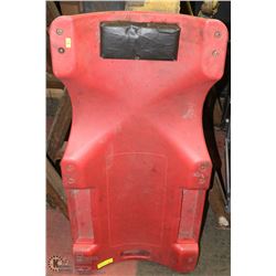 RED AND BLACK CREEPER