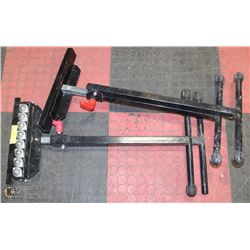 2 ROLLING PIPE STANDS