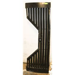 CUSTOM FLOW TAILGATE FOR 5TH WHEEL