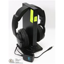 SONY WIRELESS HEADPHONES W/ CHARGING STATION