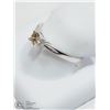Image 2 : 28) 10K WHITE GOLD DIAMOND SOLITAIRE RING