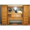 Image 2 : PIER 2 QUEEN SIZE BEDROOM SET INCL  HEABOARD WITH