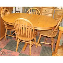 GEAR DRIVEN OAK TABLE WITH LEAF & 4 ARROW BACK