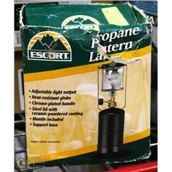 ESCORT PROPANE LANTERN
