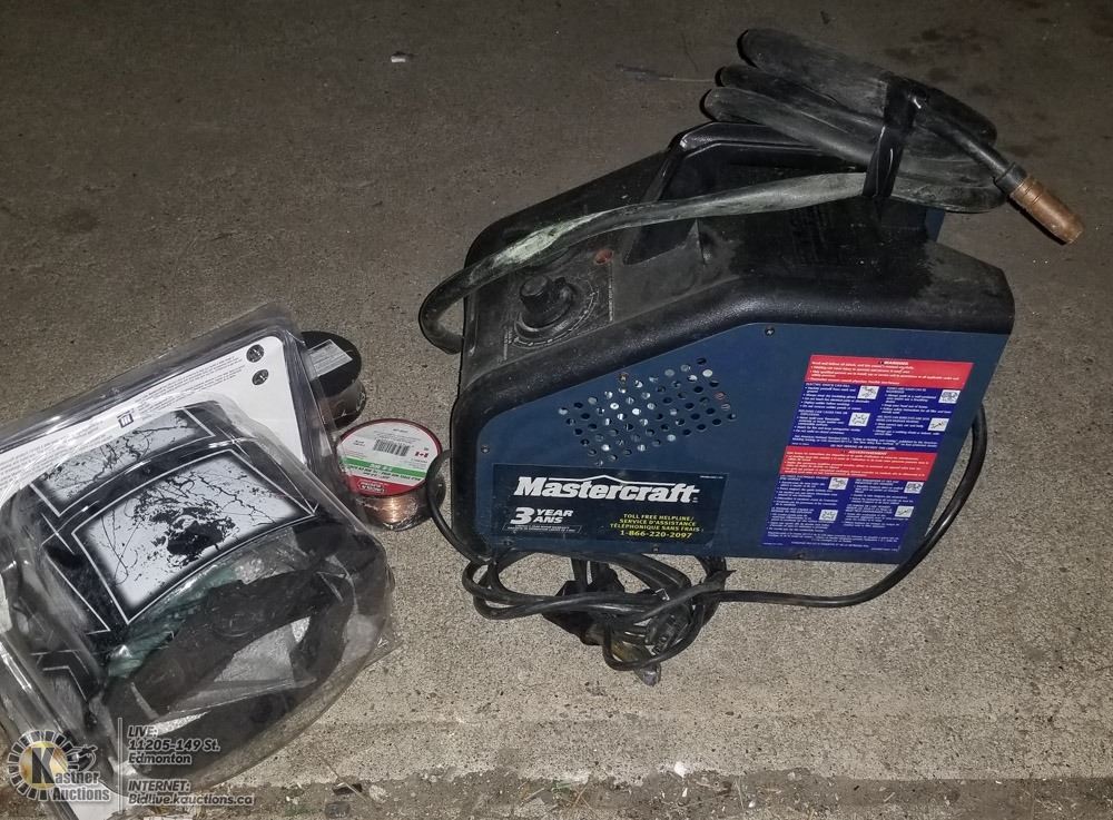 MASTERCRAFT MIG WELDER 120VOLT WITH AUTO TINT
