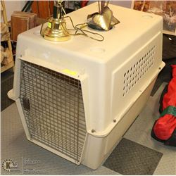 EXTRA LARGE DOG KENNEL . 40"X27"X29'H