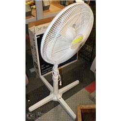 HOLMES STAND UP FAN 38" TALL