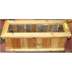 CEDAR PLANTER BOX 10"X26"X10"H