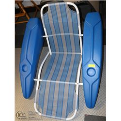 RECREATION FLOATING POOL LOUNGER WITH CUP