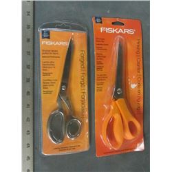 2 New pairs of Fiskars Scissors / 1 fabric forged and 1 Pinking shears