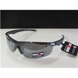 New Foster Grant Iron Man Sunglasses / 100 % protection
