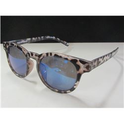 New Women's Foster Grant Sunglasses/ 100% protection