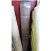 Image 2 : 5 FOOT AREA CARPET