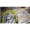 Image 2 : LARGE LOT OF STAMPS