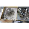 Image 2 : TWO TRAYS OF RHINESTONE JEWELLRY