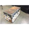 Image 2 : STORAGE TRUNK