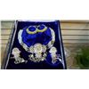 Image 2 : CASED EASTERN STYLE JEWELLRY