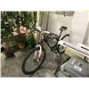 Image 1 : CRANKED FULL SUSPENSION MOUNTAIN BIKE