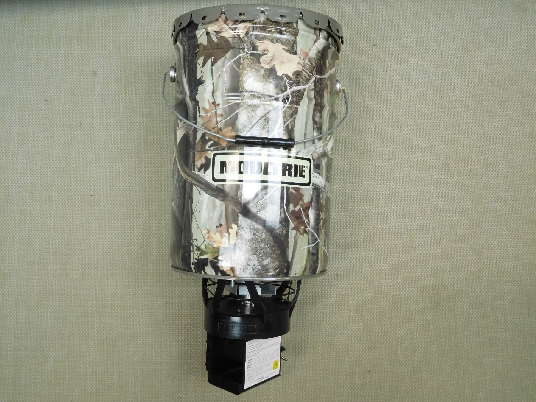 Moultrie Pro Hunter Hanging Deer Feeder