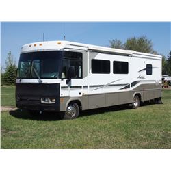 2002 Winnebago Adventurer 32’ 2 Power Slide Outs, Triton V10, 67,323KMS, Automatic, Gas