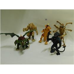 SET OF 5 MISC CREATURES