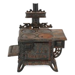 Cast Iron Miniature Queen Stove