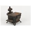 Image 5 : Cast Iron Miniature Queen Stove