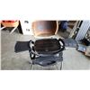 Image 1 : WEBER BBQ AND STAND