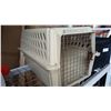 Image 1 : PLASTIC KENNEL CAB PET CARRIER