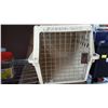 Image 2 : PLASTIC KENNEL CAB PET CARRIER