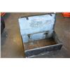 Image 2 : METAL TRUNK