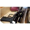 Image 2 : PAINTBALL GUN WITH HOPPER