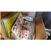 Image 2 : BOX OF SPORTS CARDS