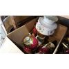 Image 2 : 2 BOXES OF LAMPS