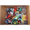 Image 2 : BOX OF ASSORTED VINTAGE ACTION FIGURES TMNT AND MORE