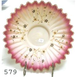 Cream to cranberry crimped edge 9 ½" br