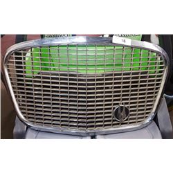 VINTAGE 1960'S CAR GRILL