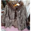 Image 1 : LADIES SHORT FUR JACKET