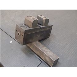 Progressive Machinery Gripping Unit, No P/N