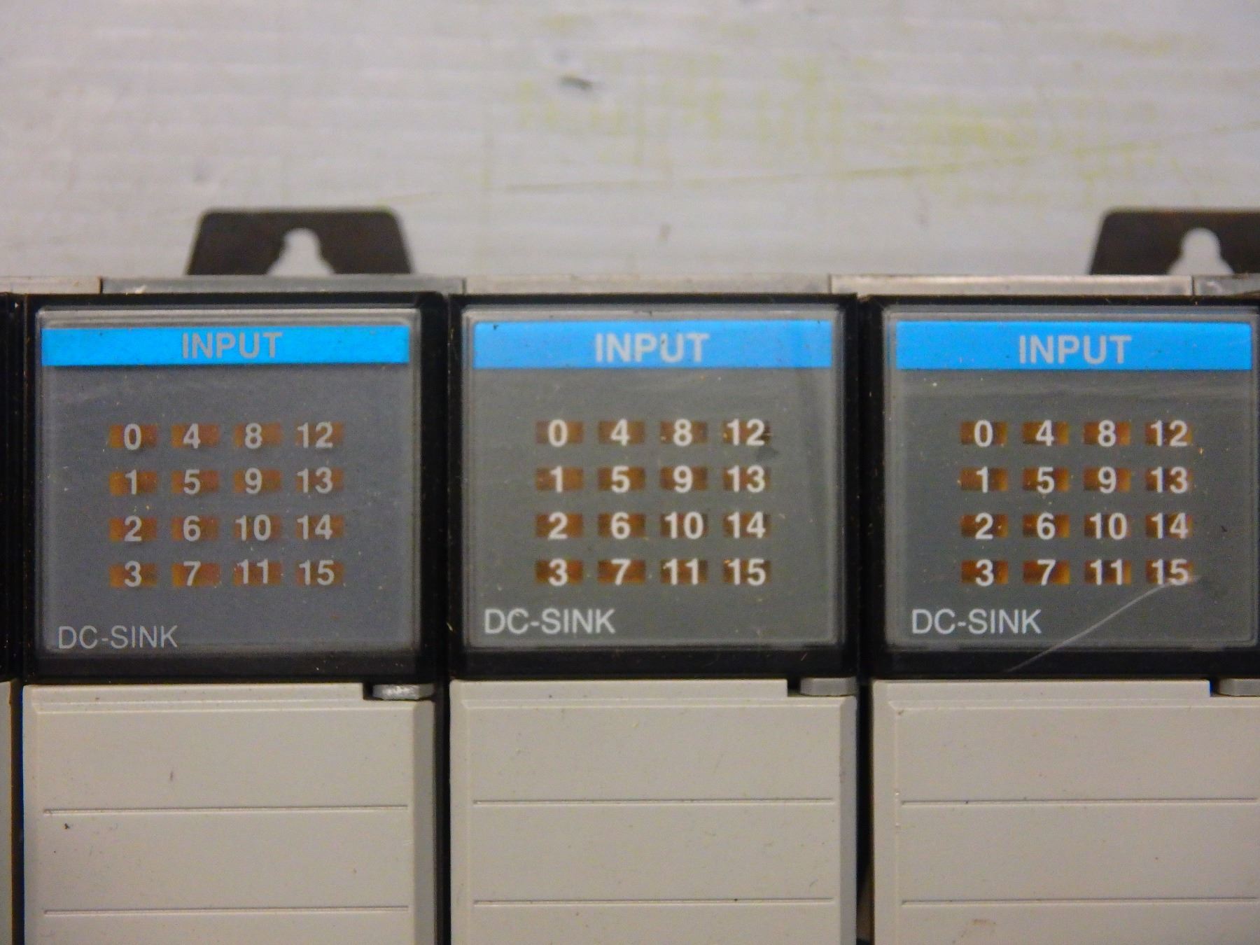 ALLEN BRADLEY 13 SLOT RACK W/ MISC. INPUT/OUTPUT MODULES SEE PICS FOR ...