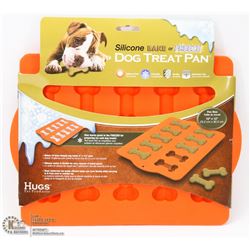 NEW SILICONE BAKE OR FREEZE DOG TREAT PAN 10"X12"